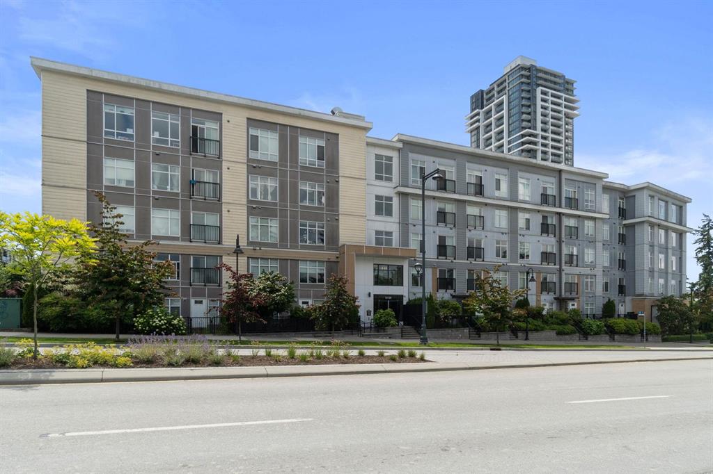 Park Central mixed-use building at 14333 104 Avenue, Surrey, BC